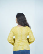 Mughee zigzag designed Flare Topwhite in yellow